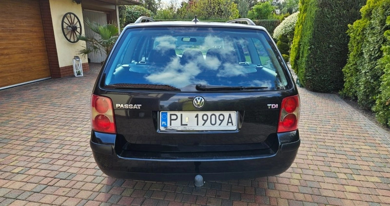 Volkswagen Passat cena 8999 przebieg: 294000, rok produkcji 2004 z Gryfów Śląski małe 232